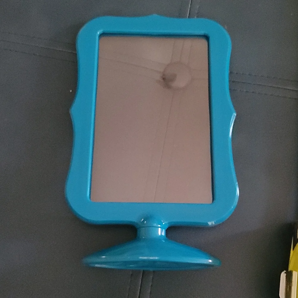 Ikea picture frame pedestal 3.5 x 5.5 turquoise